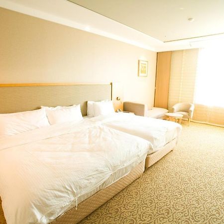 Daegu Grand Hotel Exterior photo