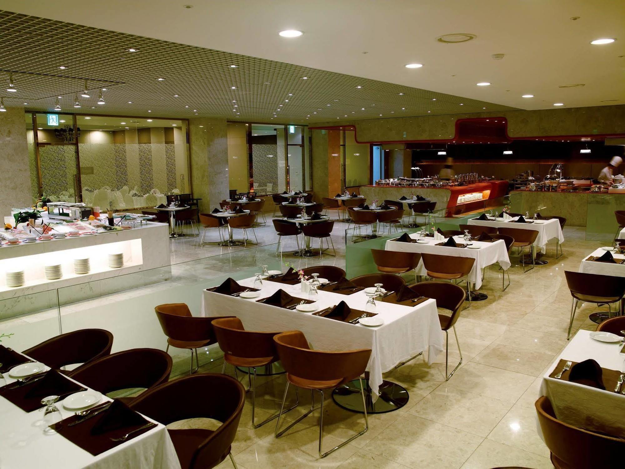 Daegu Grand Hotel Exterior photo
